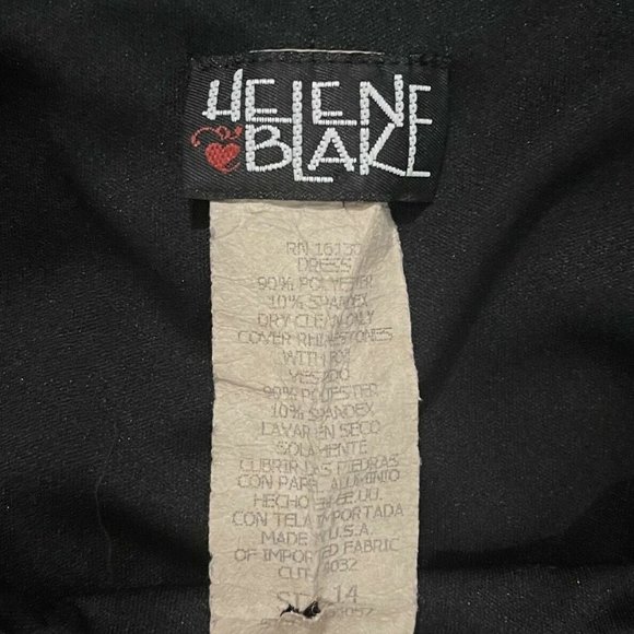 3/$30 ⭐️ 𝅺vintage Black Sleeveless MIDI Velvet Dress - Picture 4 of 4